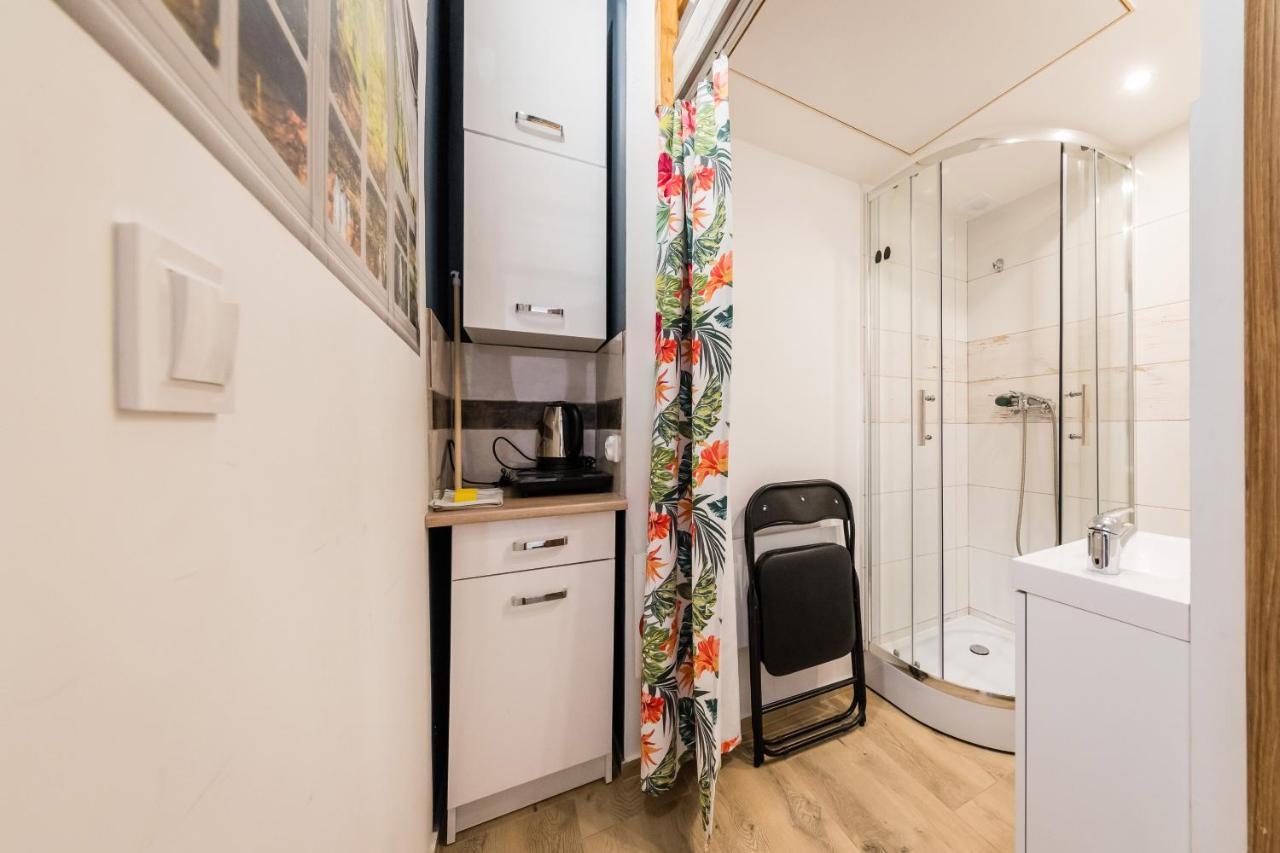 Micro Apartments 2,5 Qm - Najmniejsze Apartamenty Swiata 2,5 Mkw Krakow Bagian luar foto