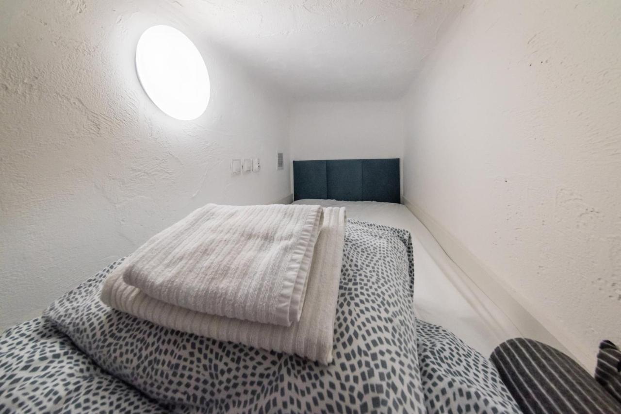 Micro Apartments 2,5 Qm - Najmniejsze Apartamenty Swiata 2,5 Mkw Krakow Bagian luar foto